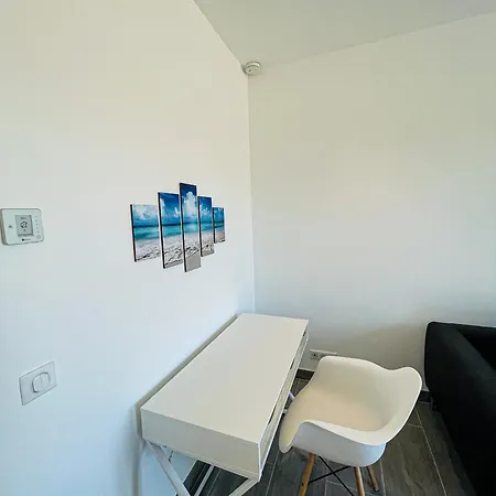 Cote Sud Deux Proche Croisette *